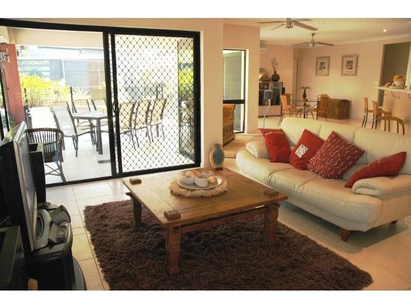 Palm Cove QLD 4879