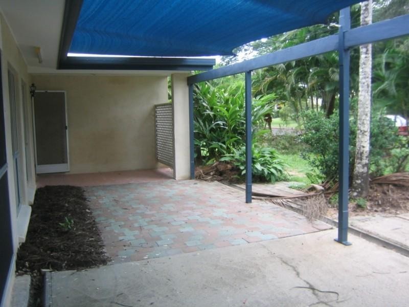 Clifton Beach QLD 4879