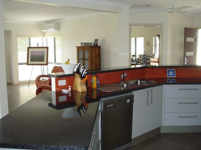 Kewarra Beach QLD 4879