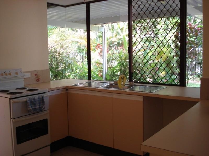 Clifton Beach QLD 4879