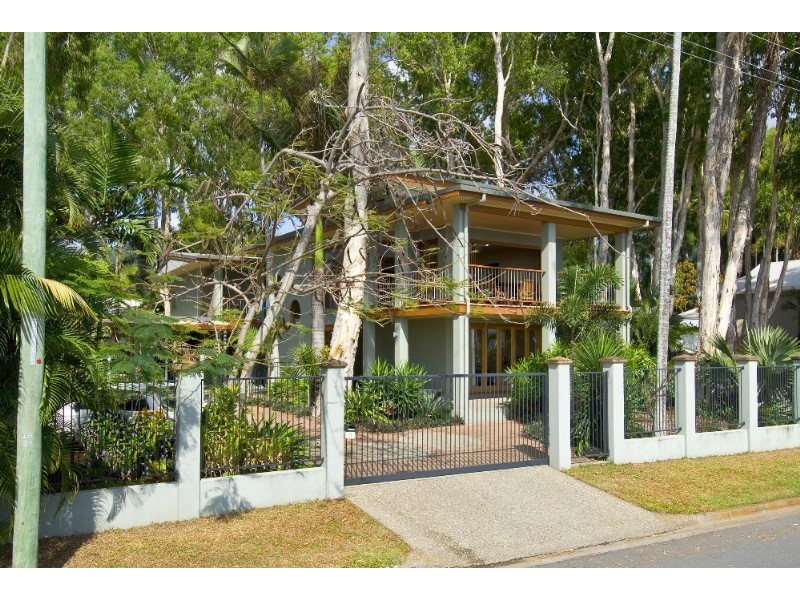 Clifton Beach QLD 4879