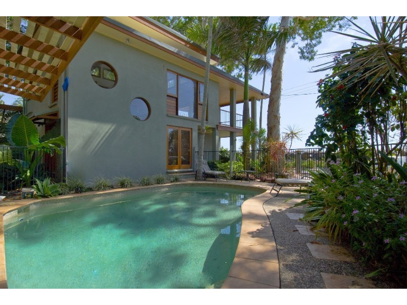 Clifton Beach QLD 4879