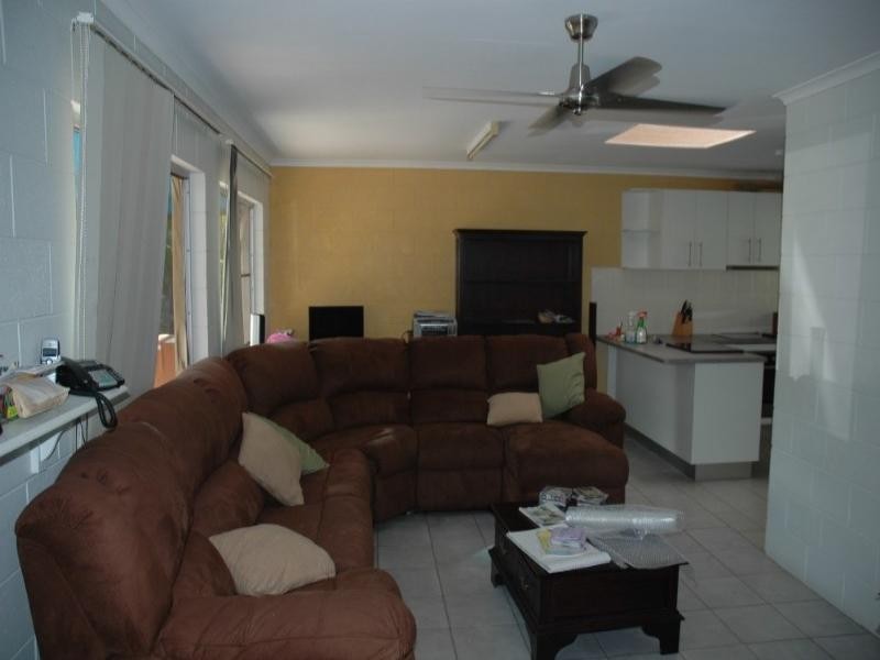 Clifton Beach QLD 4879