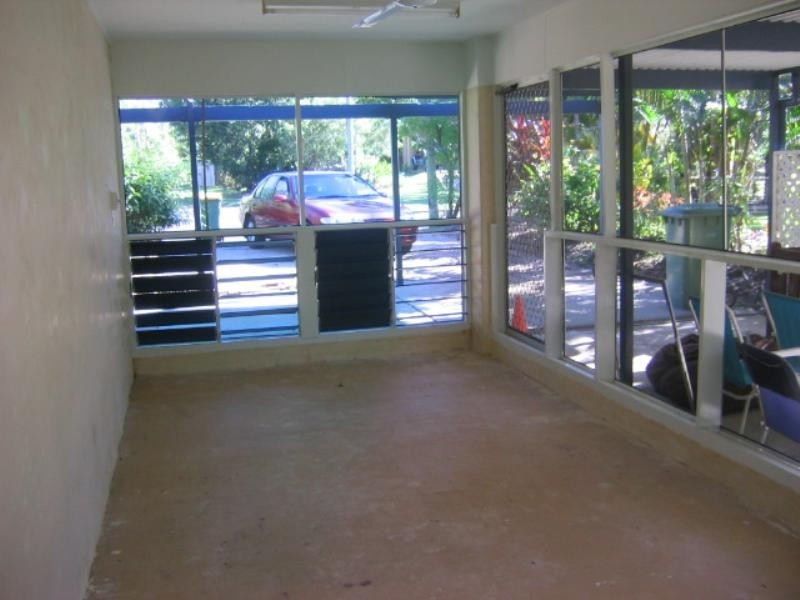 Clifton Beach QLD 4879