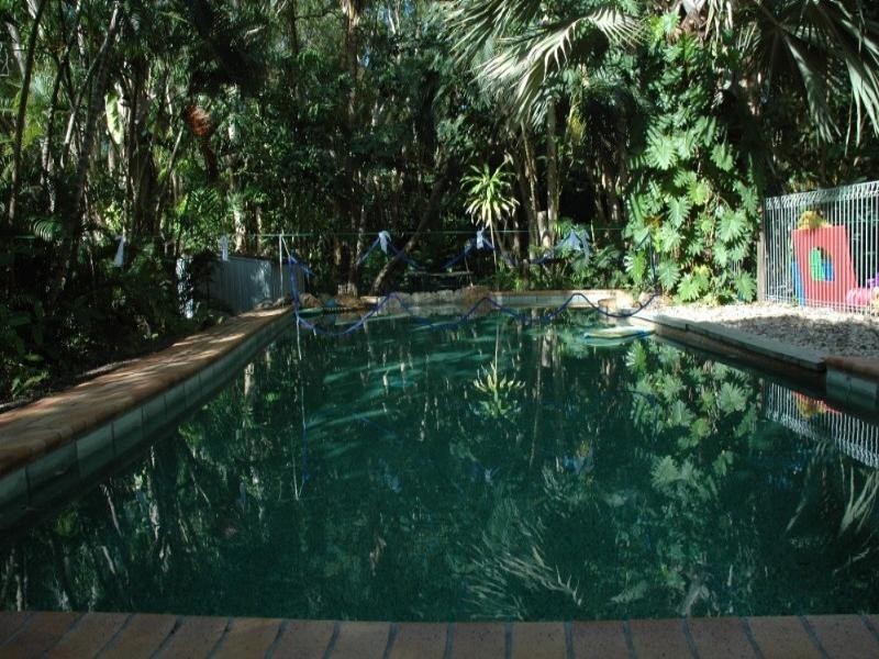 Clifton Beach QLD 4879