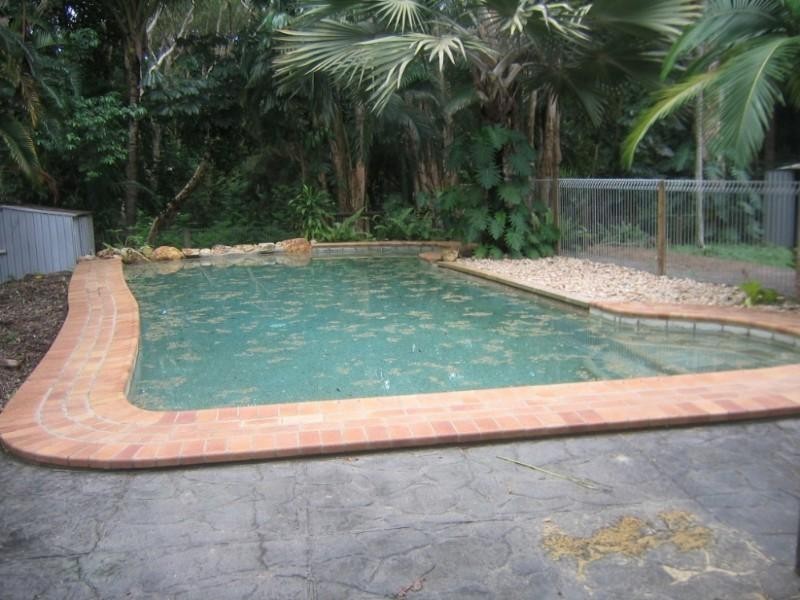 Clifton Beach QLD 4879