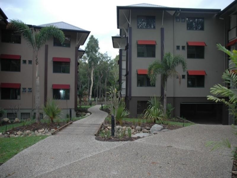 Kewarra Beach QLD 4879