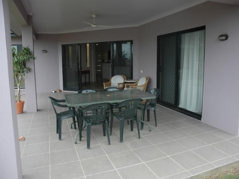 Kewarra Beach QLD 4879
