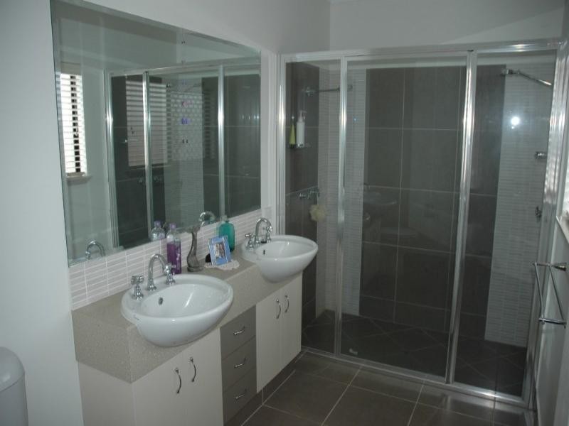 Kewarra Beach QLD 4879