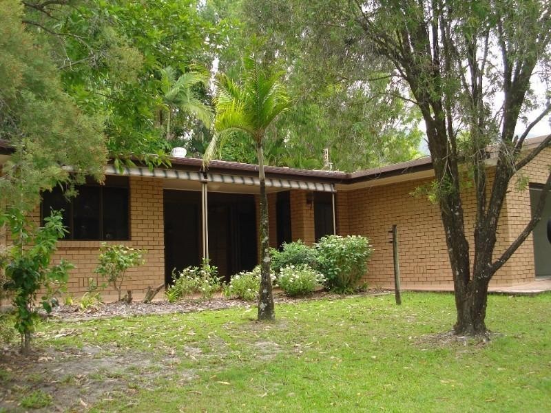 Clifton Beach QLD 4879
