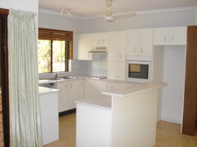 Clifton Beach QLD 4879