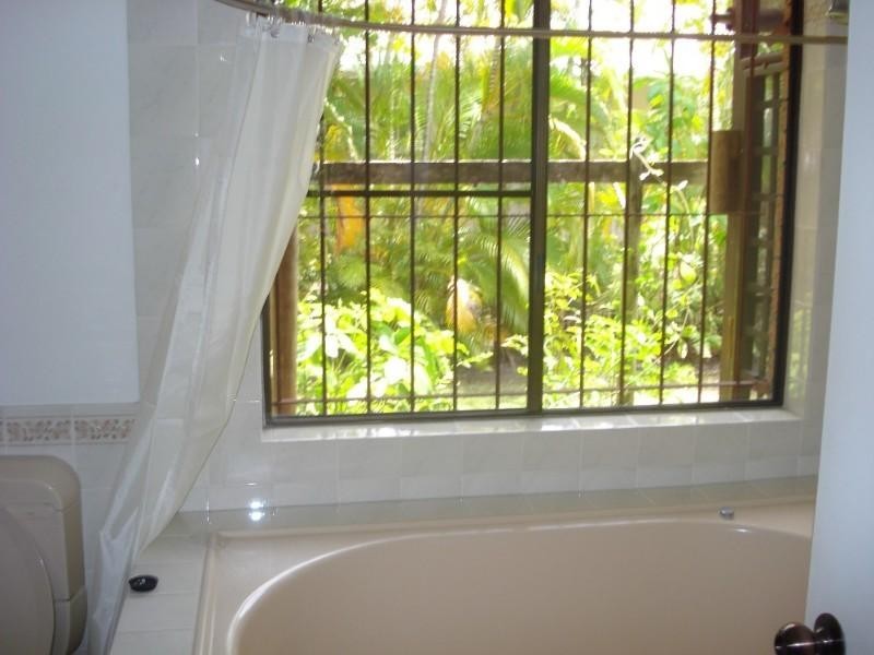 Clifton Beach QLD 4879