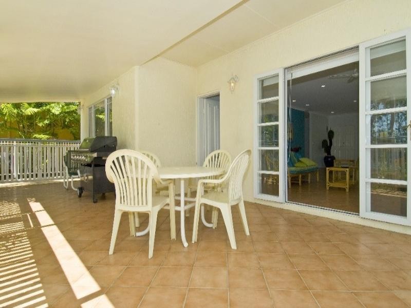 Clifton Beach QLD 4879