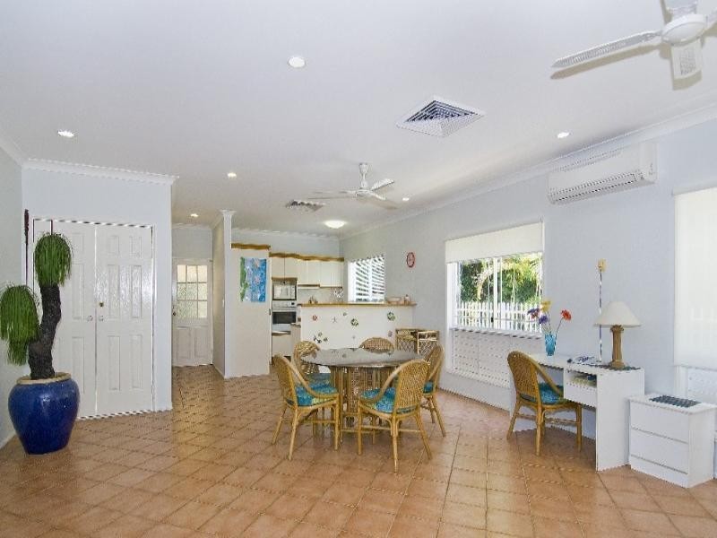 Clifton Beach QLD 4879