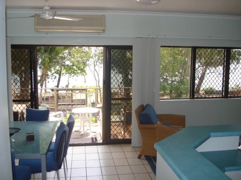 Clifton Beach QLD 4879