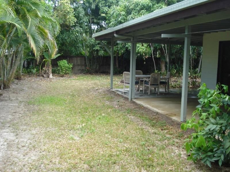Kewarra Beach QLD 4879