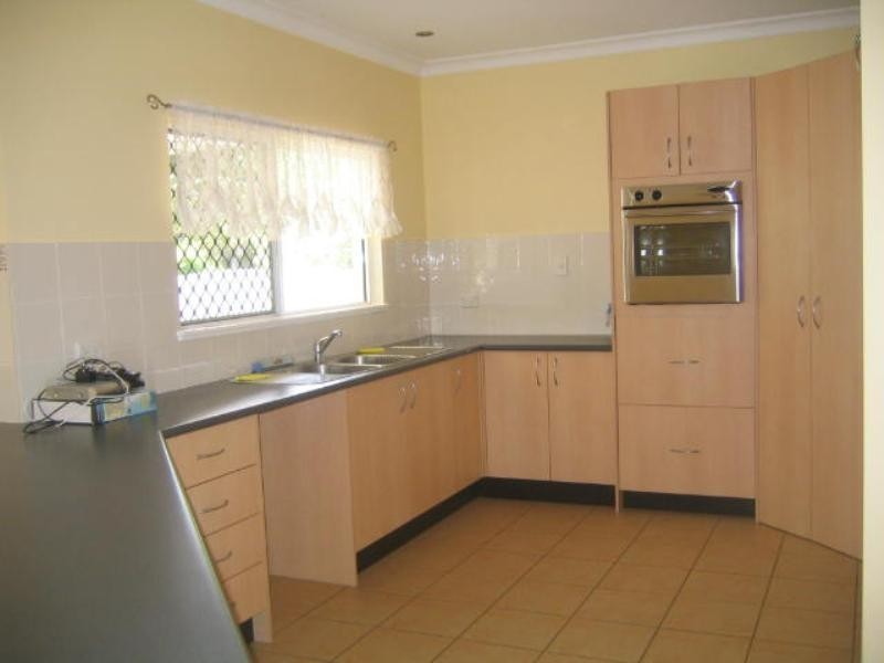 Kewarra Beach QLD 4879