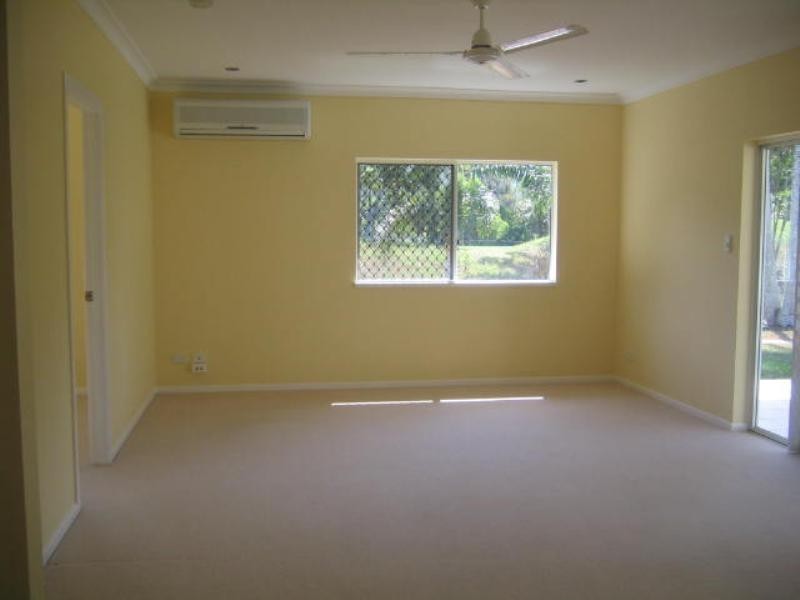 Kewarra Beach QLD 4879