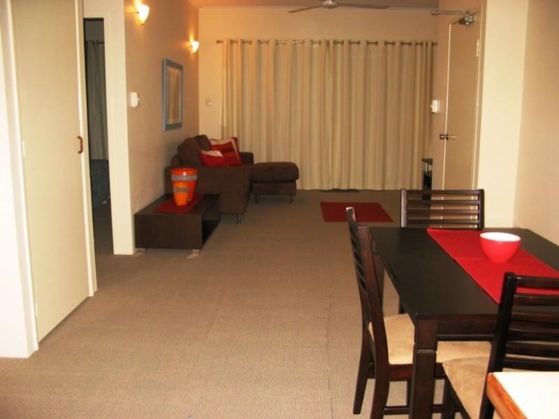 Holloways Beach QLD 4878