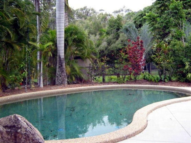 Clifton Beach QLD 4879