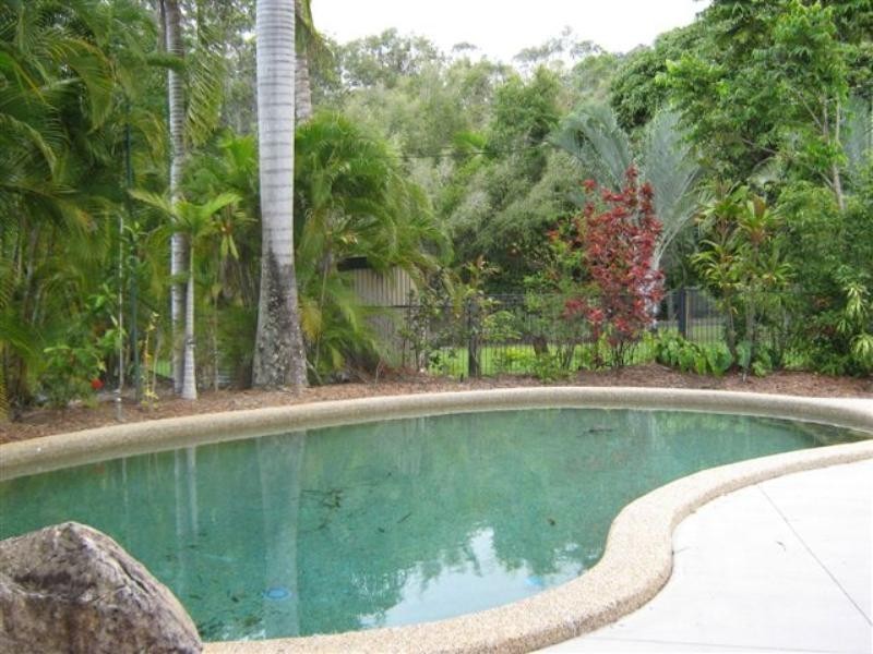 Clifton Beach QLD 4879