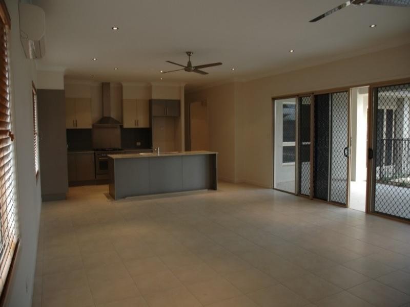 Trinity Beach QLD 4879