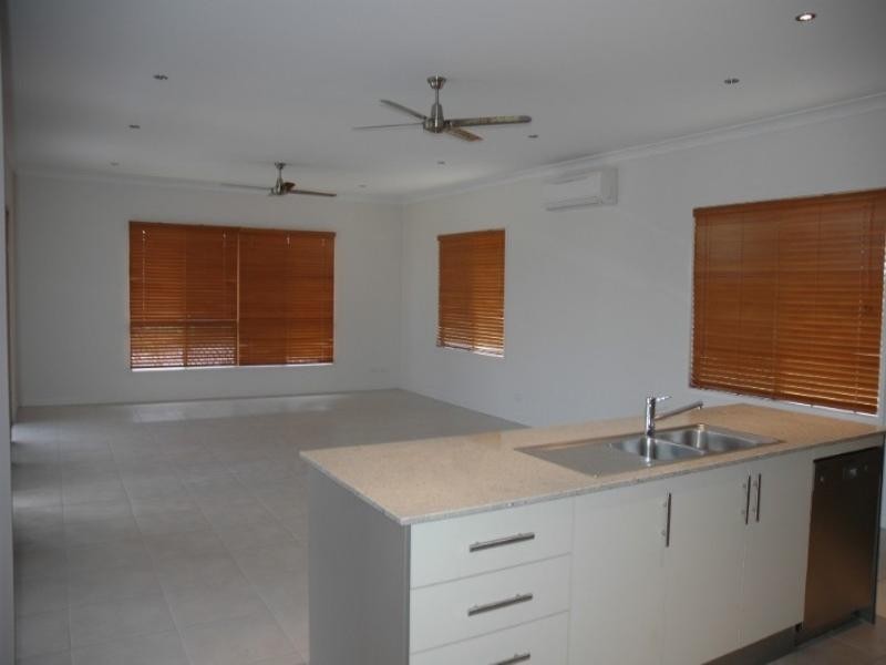 Trinity Beach QLD 4879