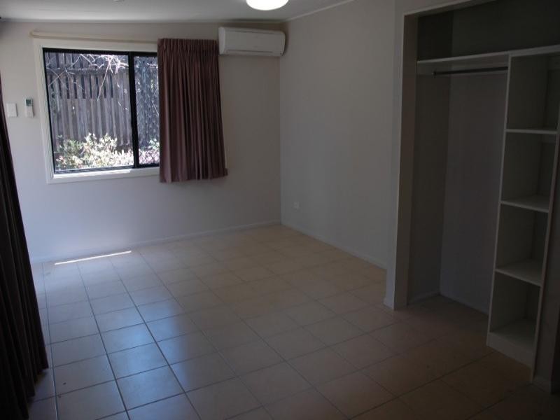 Brinsmead QLD 4870