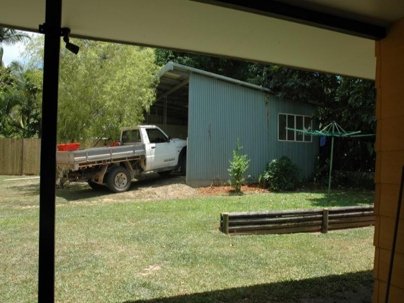 Brinsmead QLD 4870