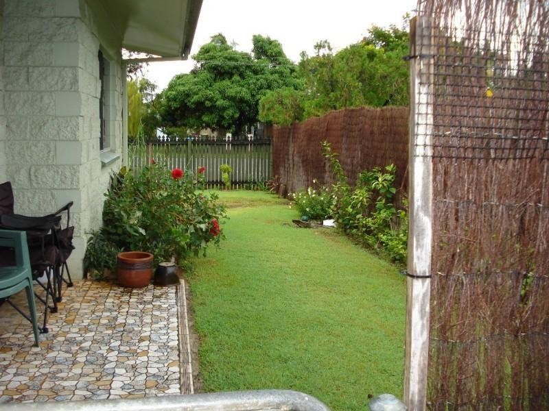 Yorkeys Knob QLD 4878