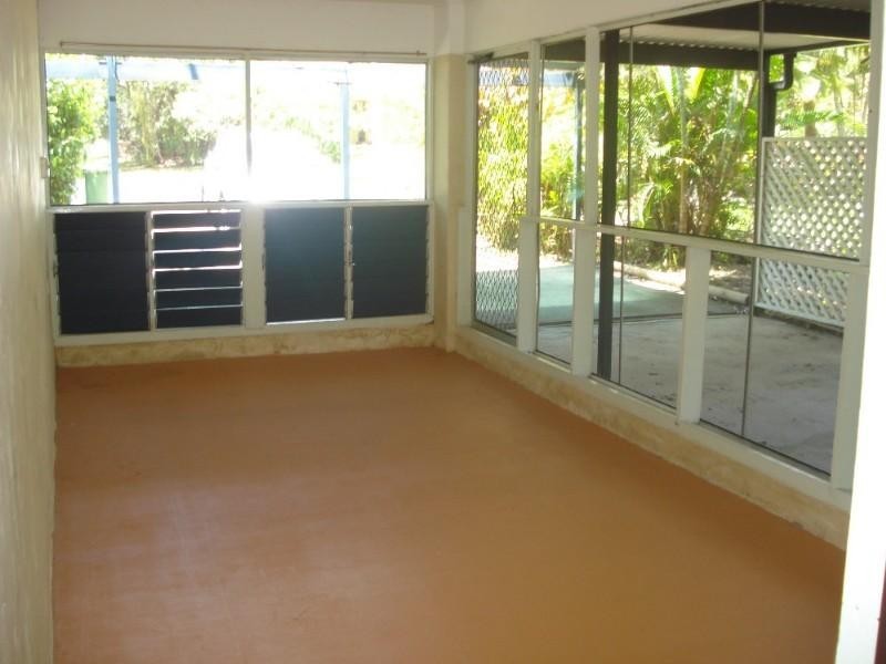 Clifton Beach QLD 4879