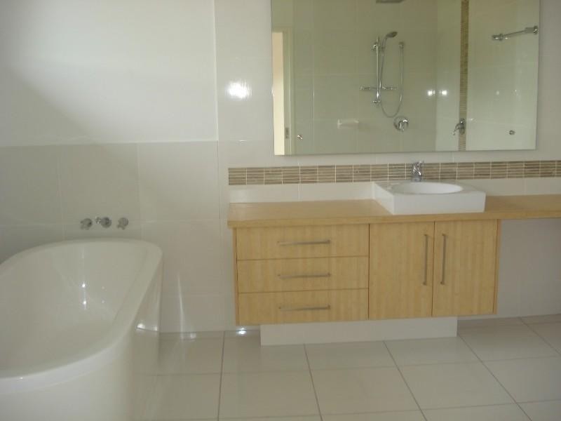 Clifton Beach QLD 4879