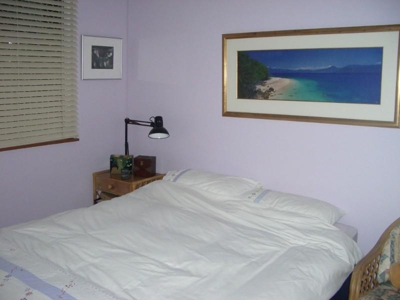 Holloways Beach QLD 4878