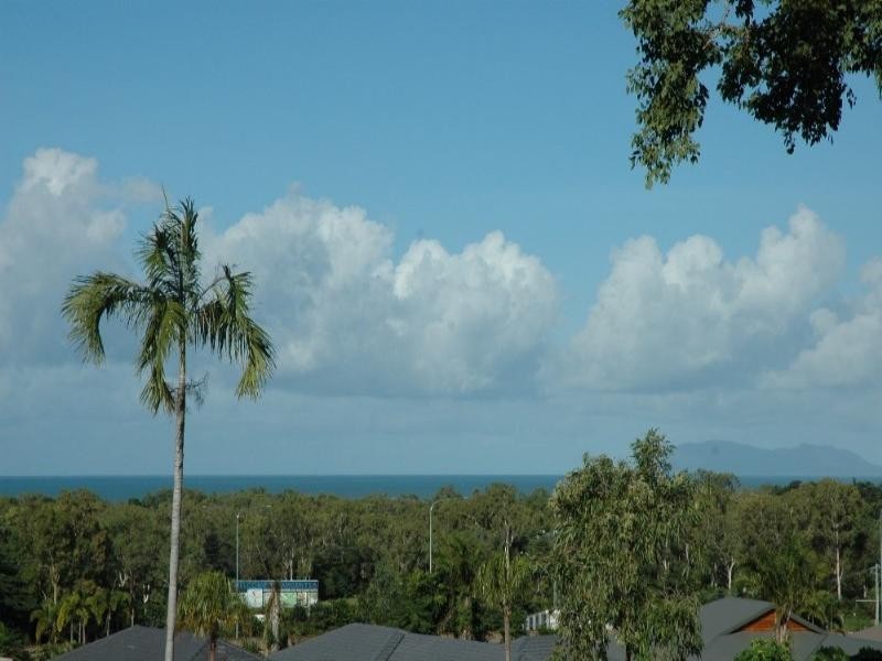Palm Cove QLD 4879