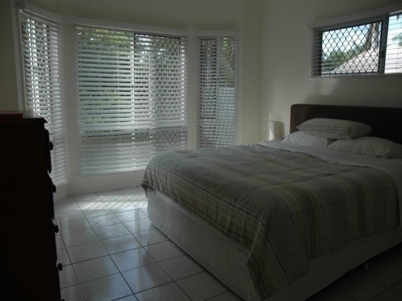 Clifton Beach QLD 4879