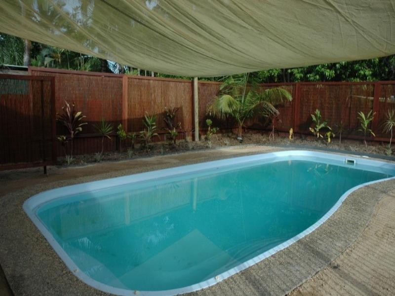 Clifton Beach QLD 4879