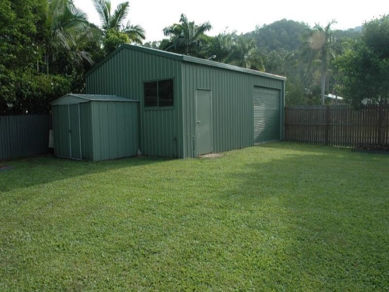 Clifton Beach QLD 4879