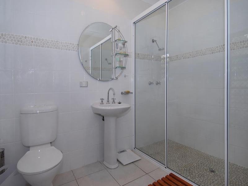 Kewarra Beach QLD 4879