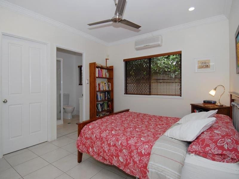 Kewarra Beach QLD 4879