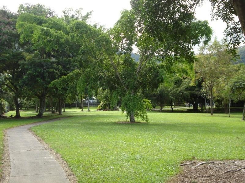 Smithfield QLD 4878