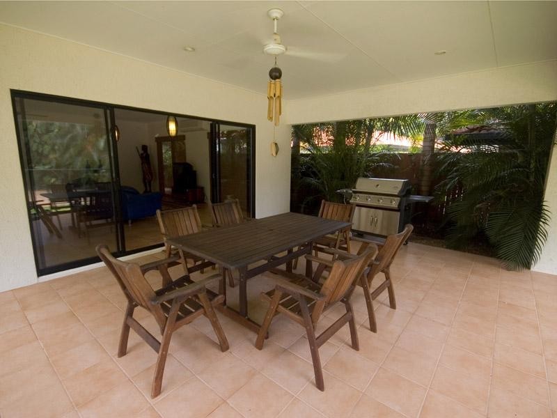 20 Batt Street, Clifton Beach QLD 4879