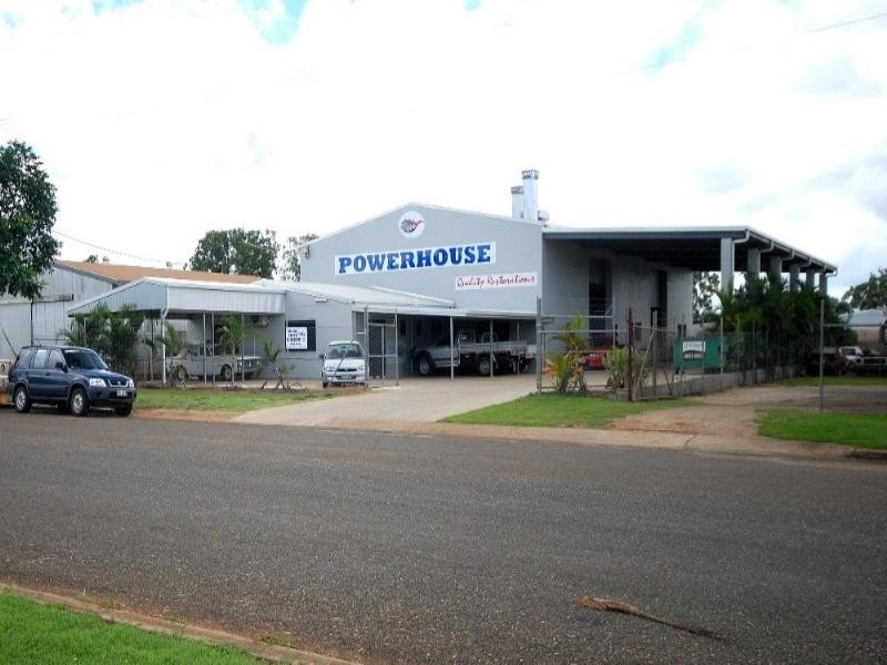 21 Reynolds Street, Mareeba QLD 4880