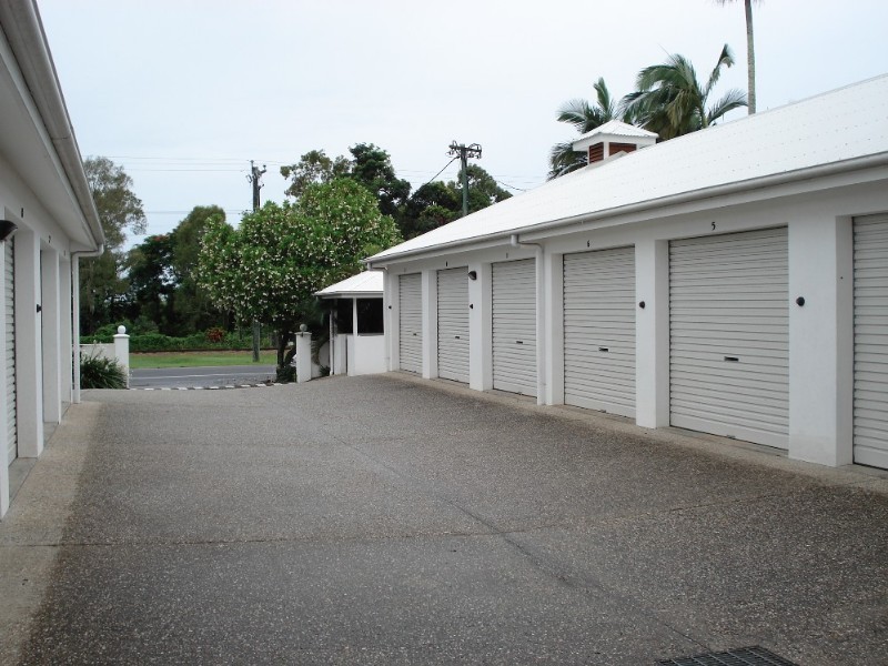 Stratford QLD 4870