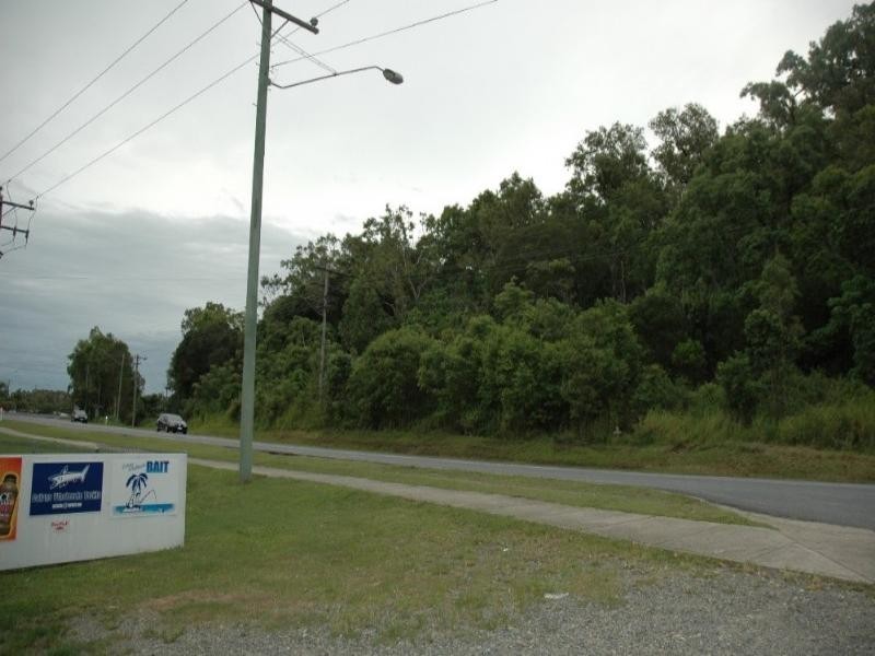 Clifton Beach QLD 4879