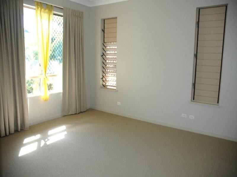 Kewarra Beach QLD 4879