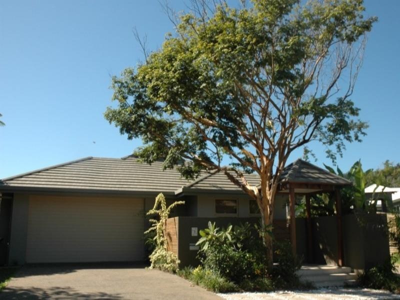 Kewarra Beach QLD 4879