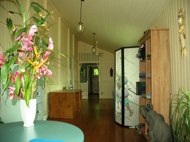 Cairns QLD 4870