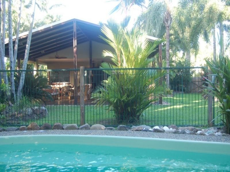 Kewarra Beach QLD 4879