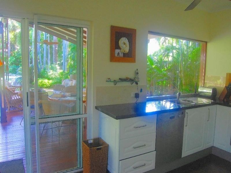 Kewarra Beach QLD 4879