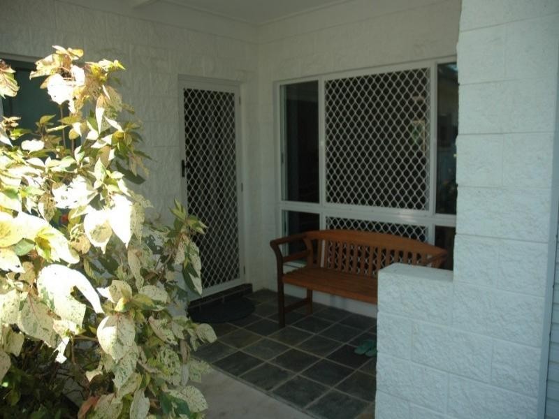 Clifton Beach QLD 4879